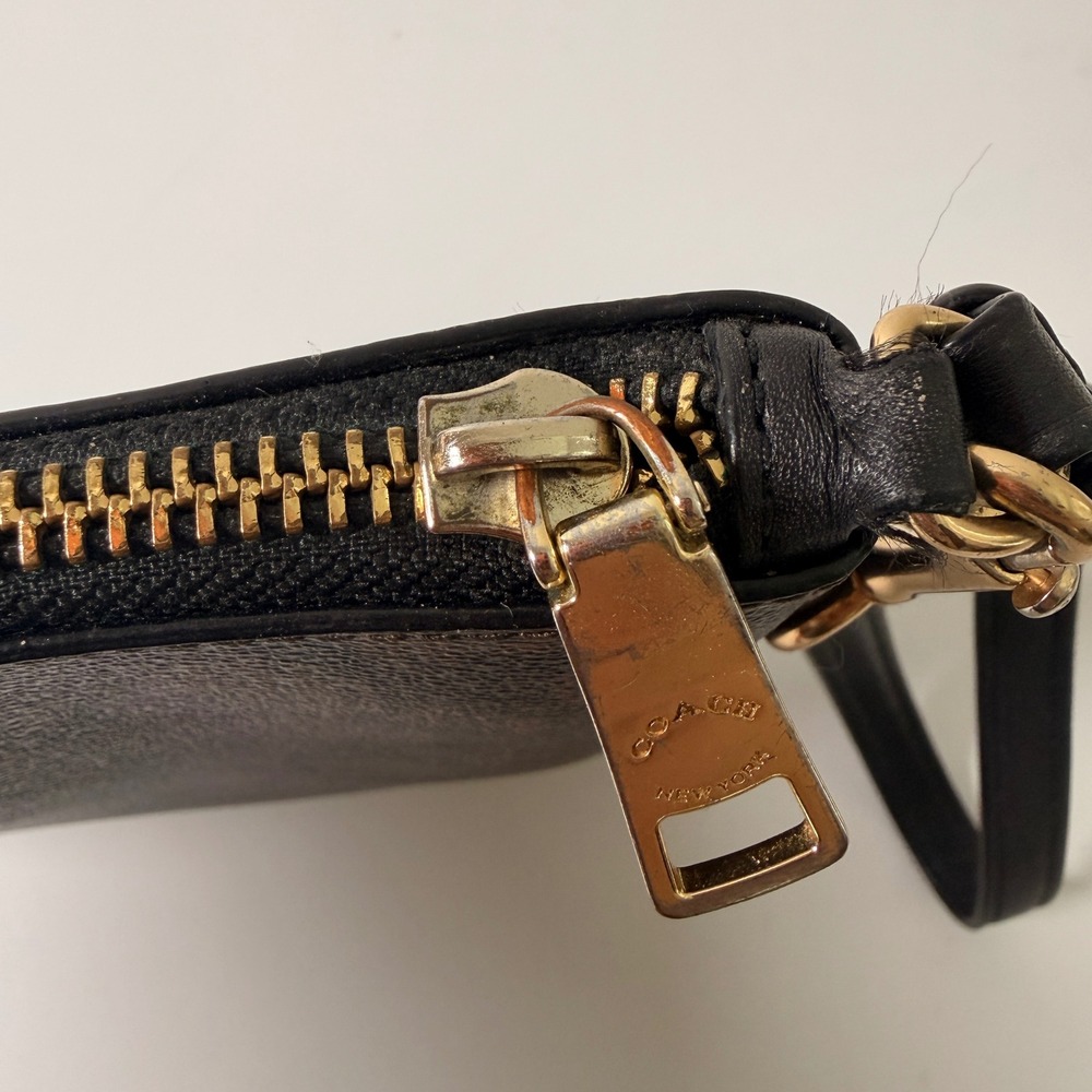 Coach Signature Canvas Wristlet Brown Black Monogram Zip Clutch - Picture 9 of 9
